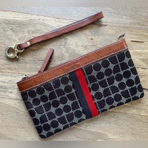 Kate Spade Chrissy Noel Wristlet Chocolate - Picture 3 of 16